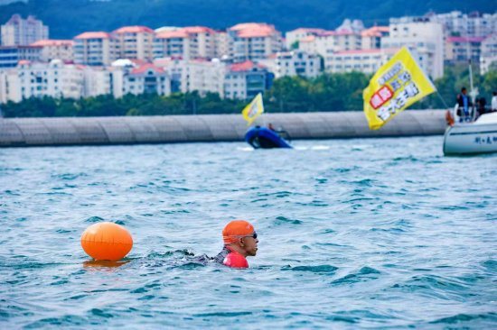 张朝阳谈蛙泳横渡威海海湾：要敏锐把握身体细节，准确去执行缩略图